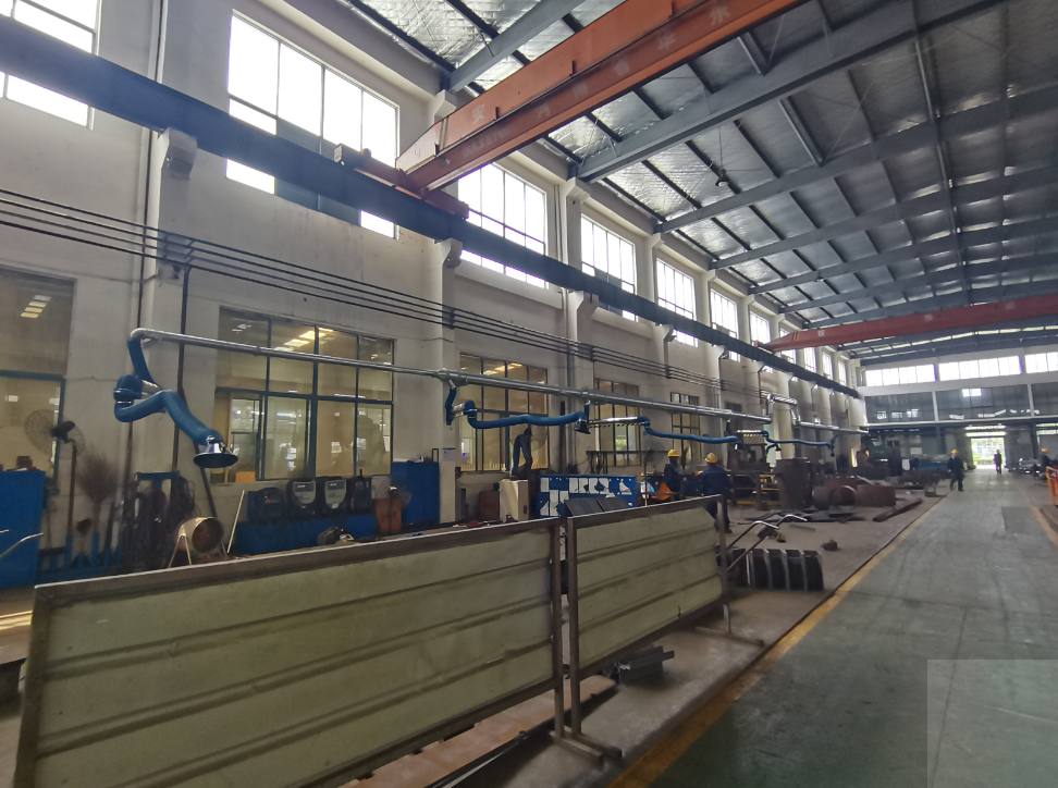 江蘇南通焊接車(chē)間集中除塵項目安裝 車(chē)間集中除塵